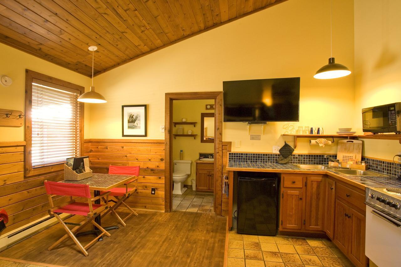 Hearthstone Inn Cannon Beach Exterior photo
