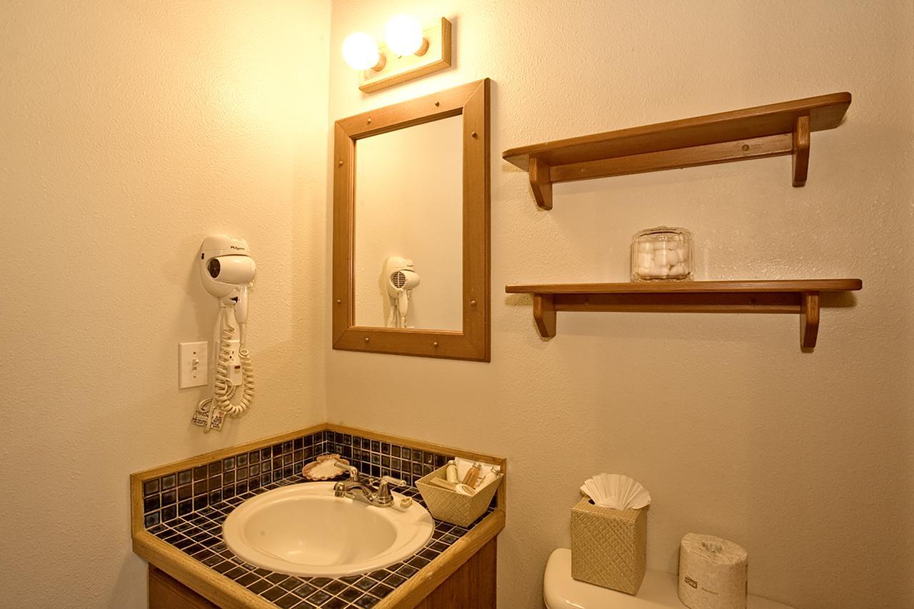 Hearthstone Inn Cannon Beach Exterior photo